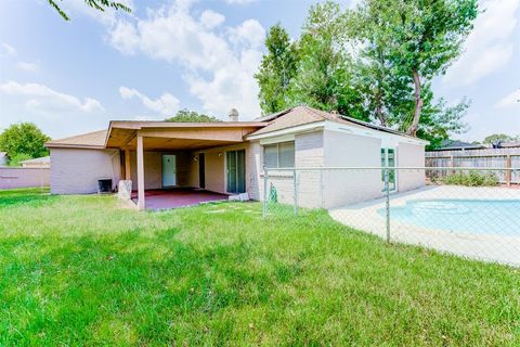 A home in Missouri City