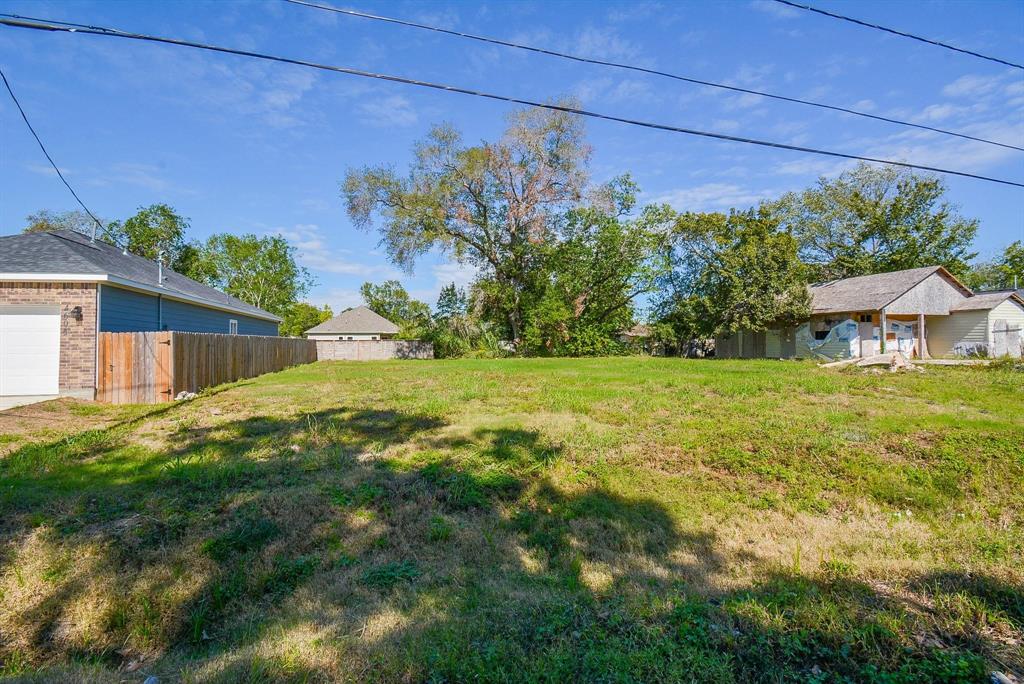 4607 Larkspur Street, Houston, Texas image 18