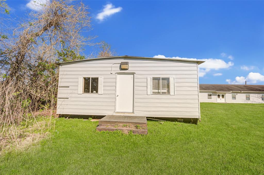 3922 County Road 353, Brazoria, Texas image 36