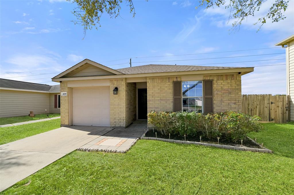 4618 Snowdrop Court, Richmond, Texas image 2