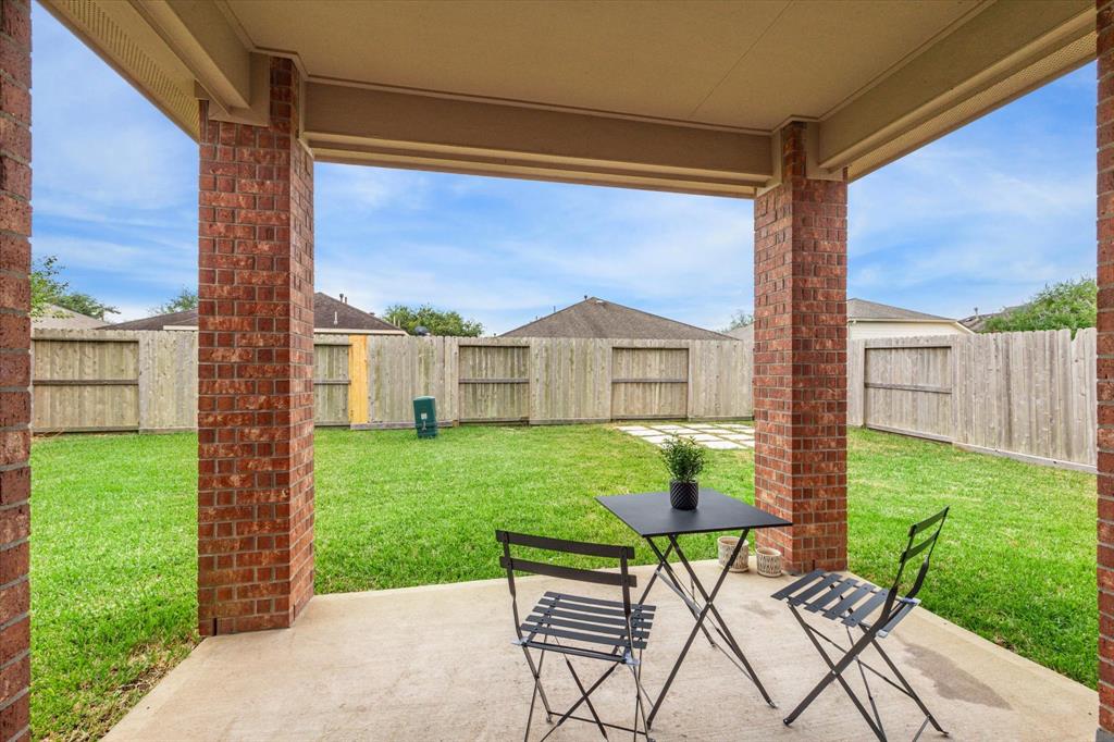 3227 Doves Nest Court, Dickinson, Texas image 36