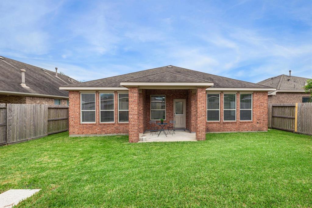 3227 Doves Nest Court, Dickinson, Texas image 38