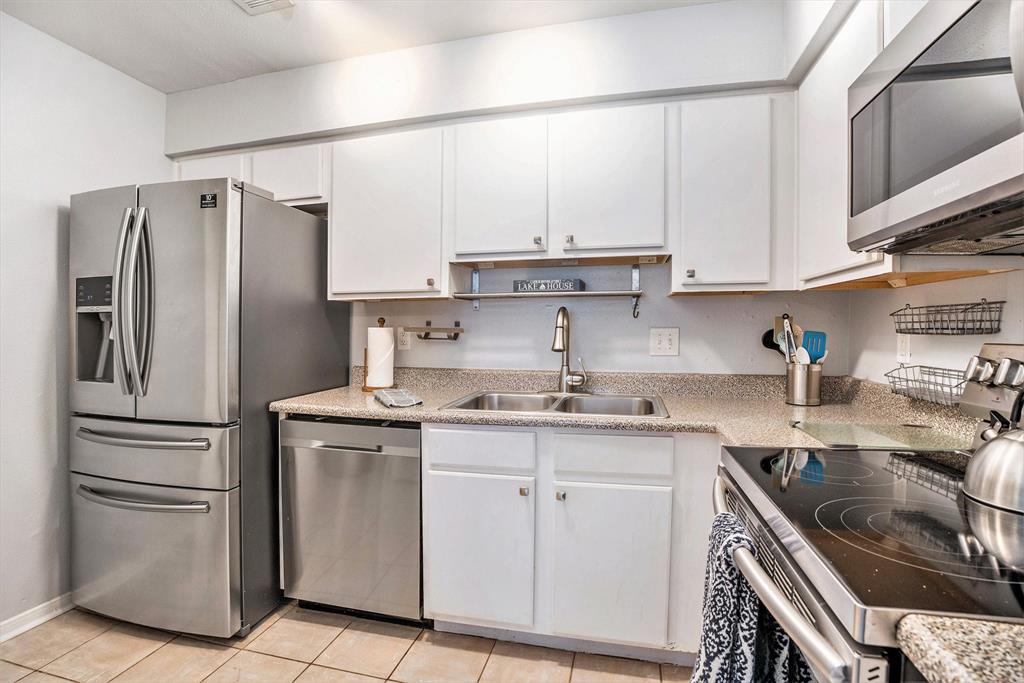3506 Cove View Boulevard #802, Galveston, Texas image 12