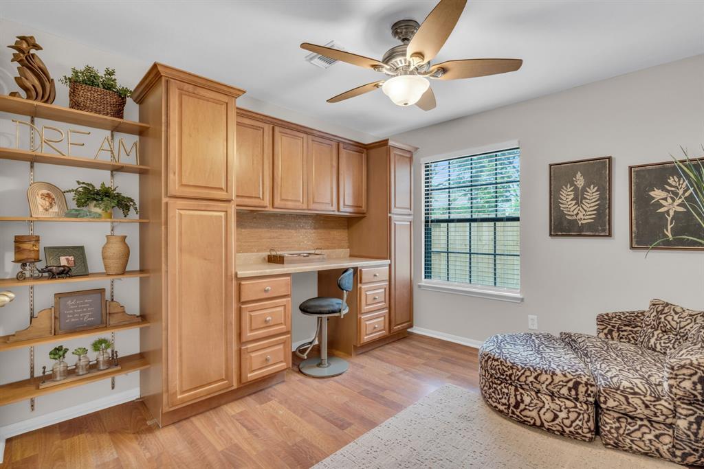 15202 Stoneyview Drive, Houston, Texas image 28