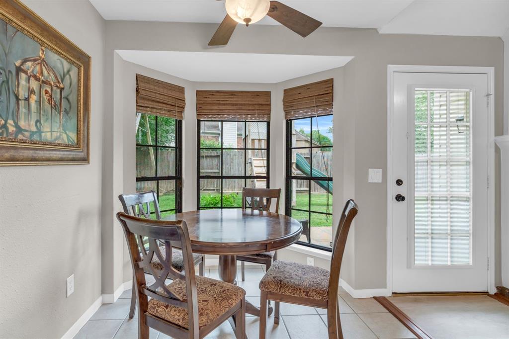 15202 Stoneyview Drive, Houston, Texas image 20