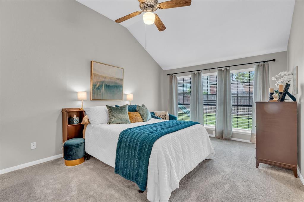 15202 Stoneyview Drive, Houston, Texas image 22