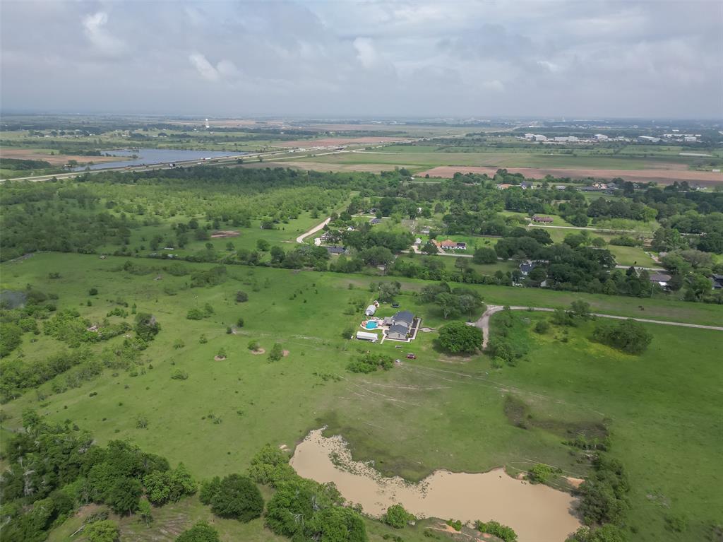 W Amaryllis Street, Prairie Hill, Texas image 19