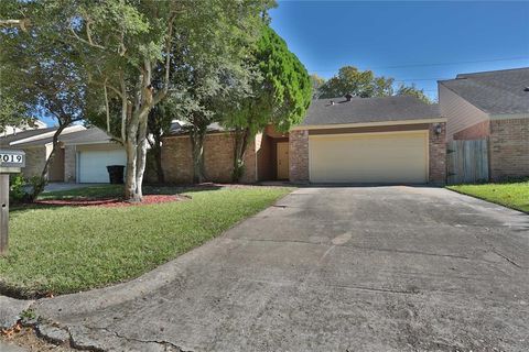 Single Family Residence in Houston TX 3019 Jewel Ann Street.jpg