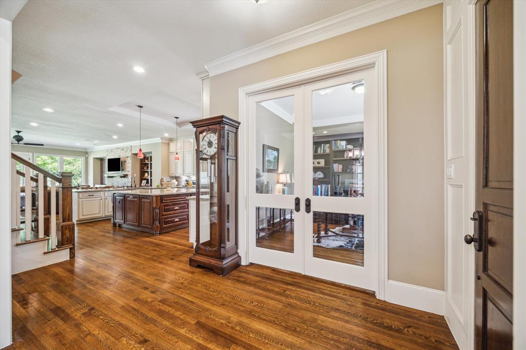 7410 Rustling Oaks Drive