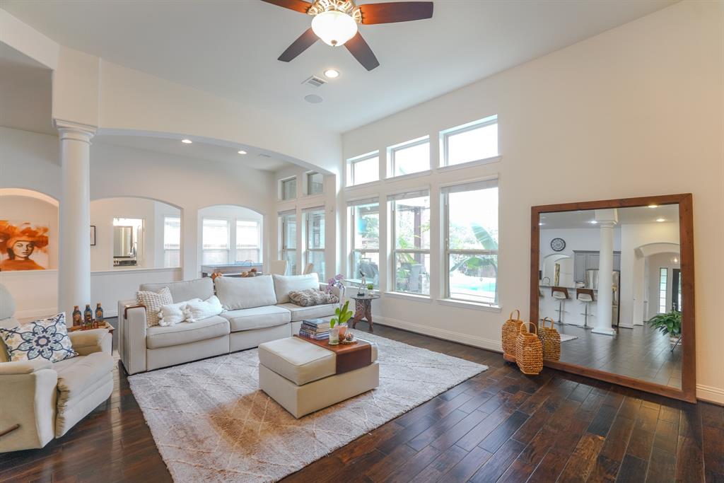 26 Lufberry Place, Tomball, Texas image 24