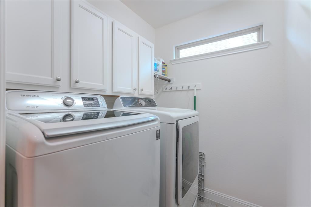26 Lufberry Place, Tomball, Texas image 33