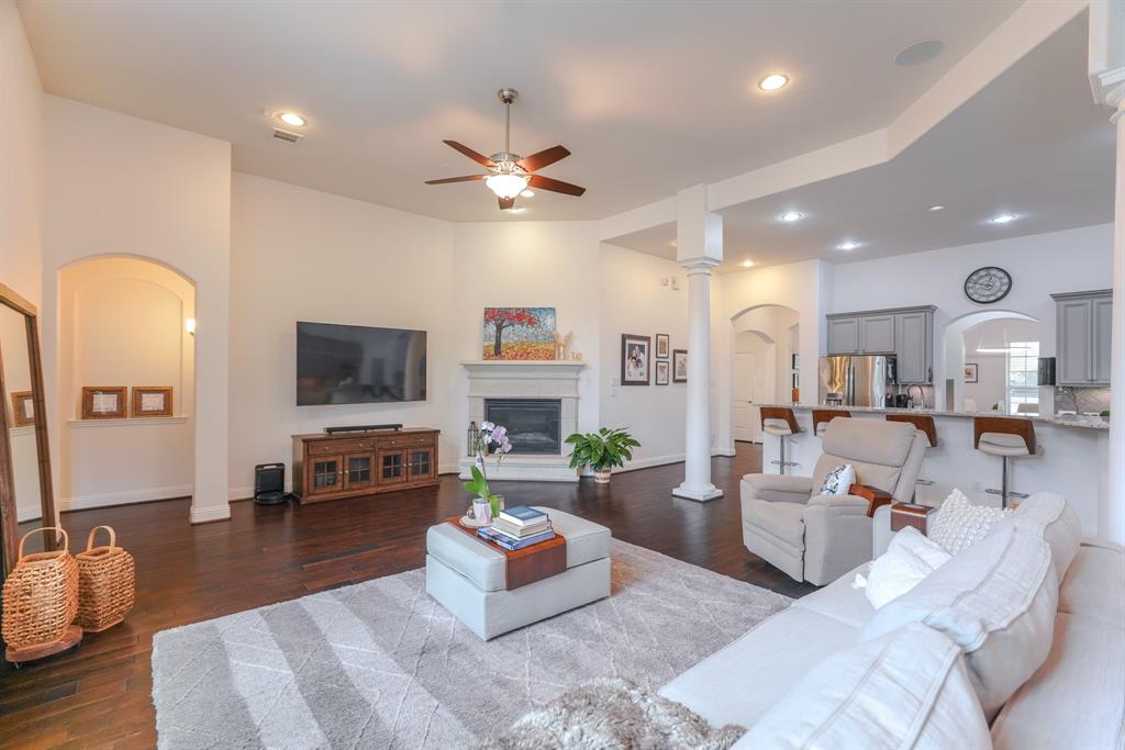 26 Lufberry Place, Tomball, Texas image 26