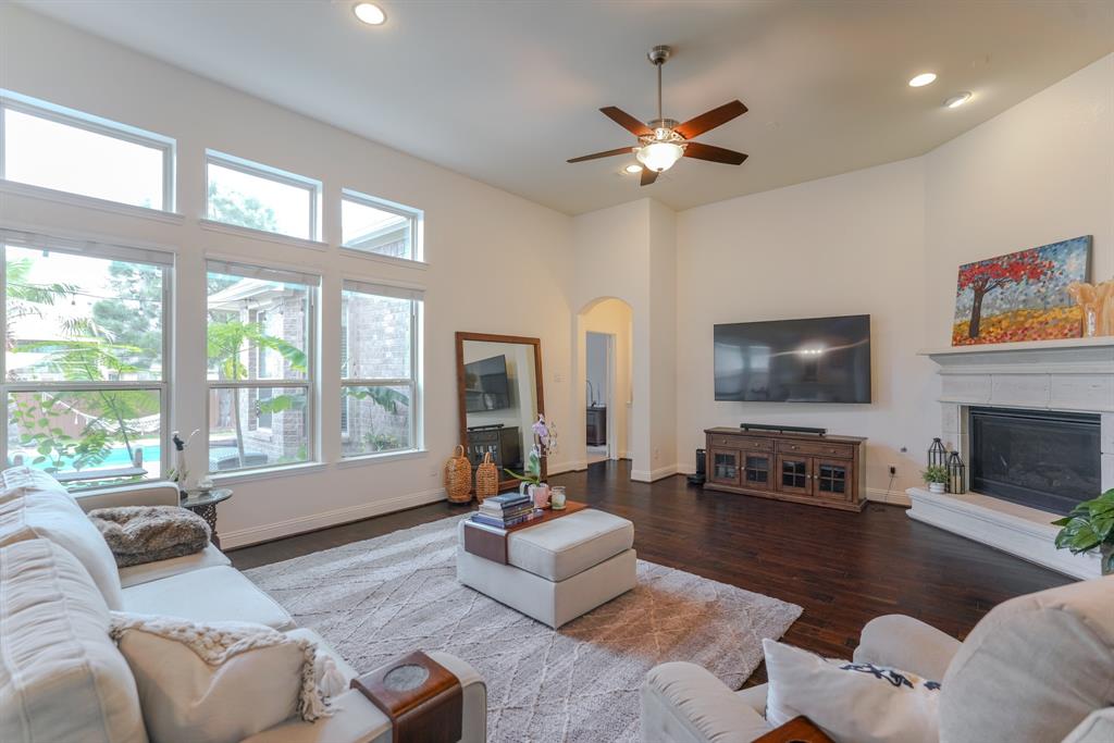 26 Lufberry Place, Tomball, Texas image 27