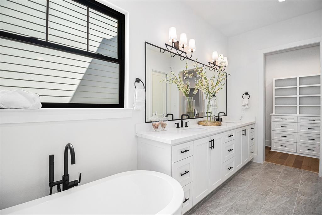 515 E 4th Street, Houston, Texas image 14