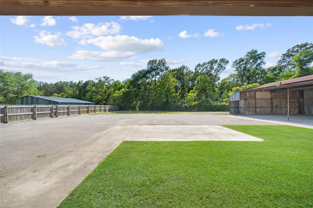 12284 Fm 3083 Road, Conroe, Texas image 23