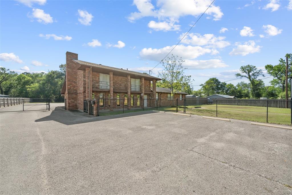 12284 Fm 3083 Road, Conroe, Texas image 6