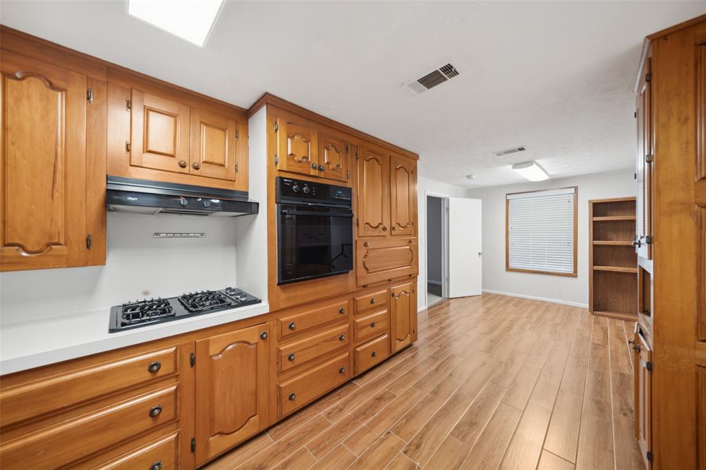 12284 Fm 3083 Road, Conroe, Texas image 10