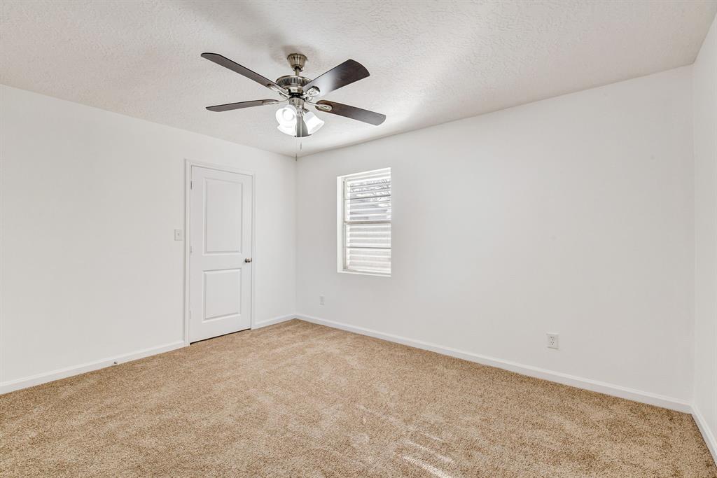 3422 Avenue K 1/2, Santa Fe, Texas image 15