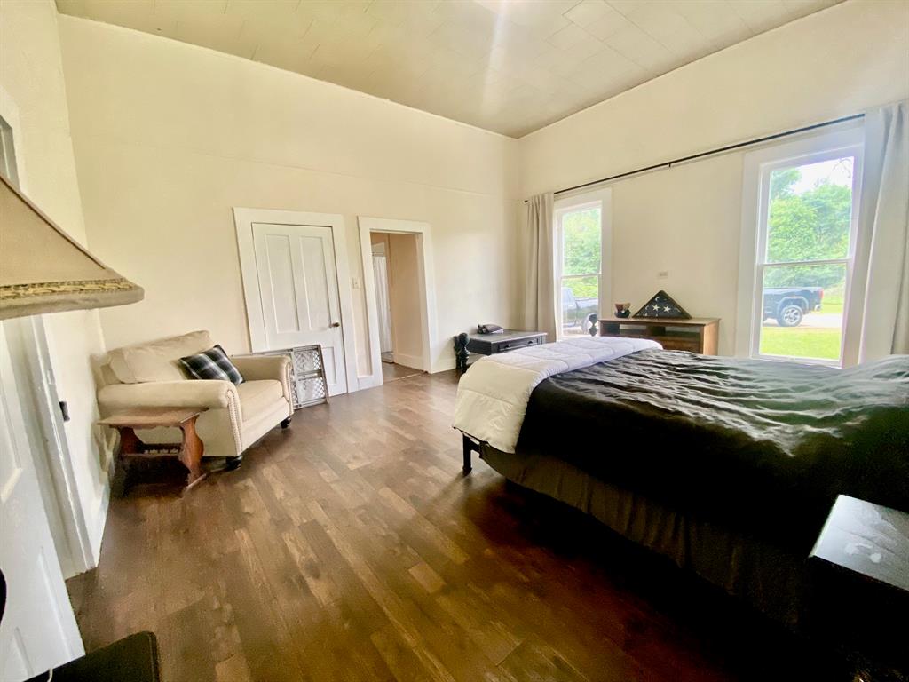 138 S Grace Street, Crockett, Texas image 15