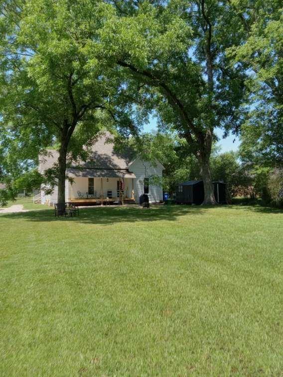 138 S Grace Street, Crockett, Texas image 25