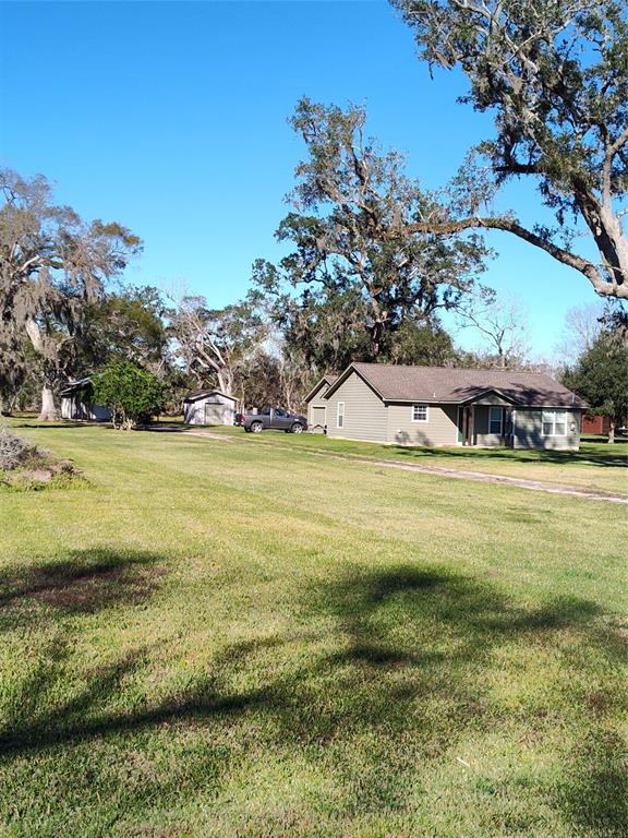 4524 County Road 886, Brazoria, Texas image 2