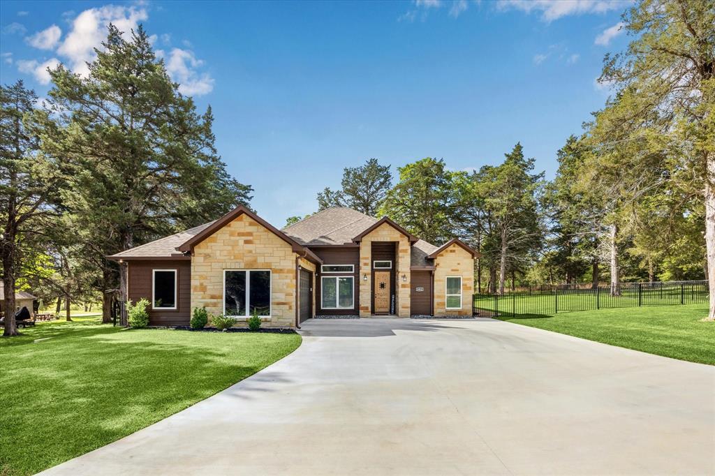 401 Saint Andrews Drive, New Ulm, Texas image 24