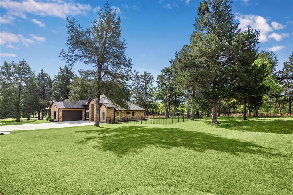401 Saint Andrews Drive, New Ulm, Texas image 23