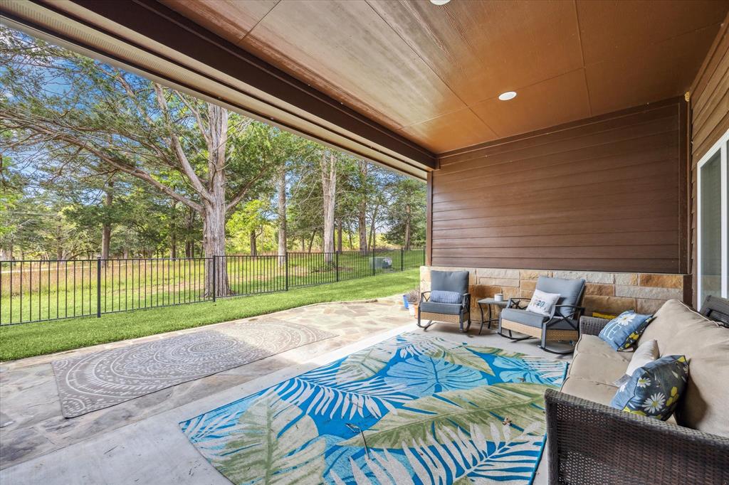 401 Saint Andrews Drive, New Ulm, Texas image 19