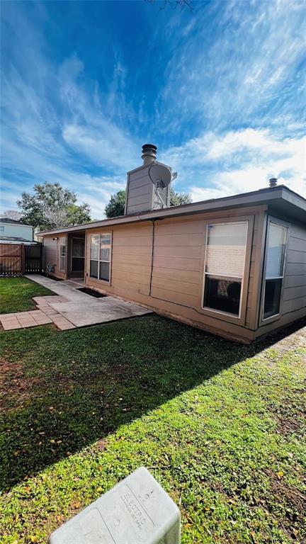 7855 Winehill Lane, Houston, Texas image 2