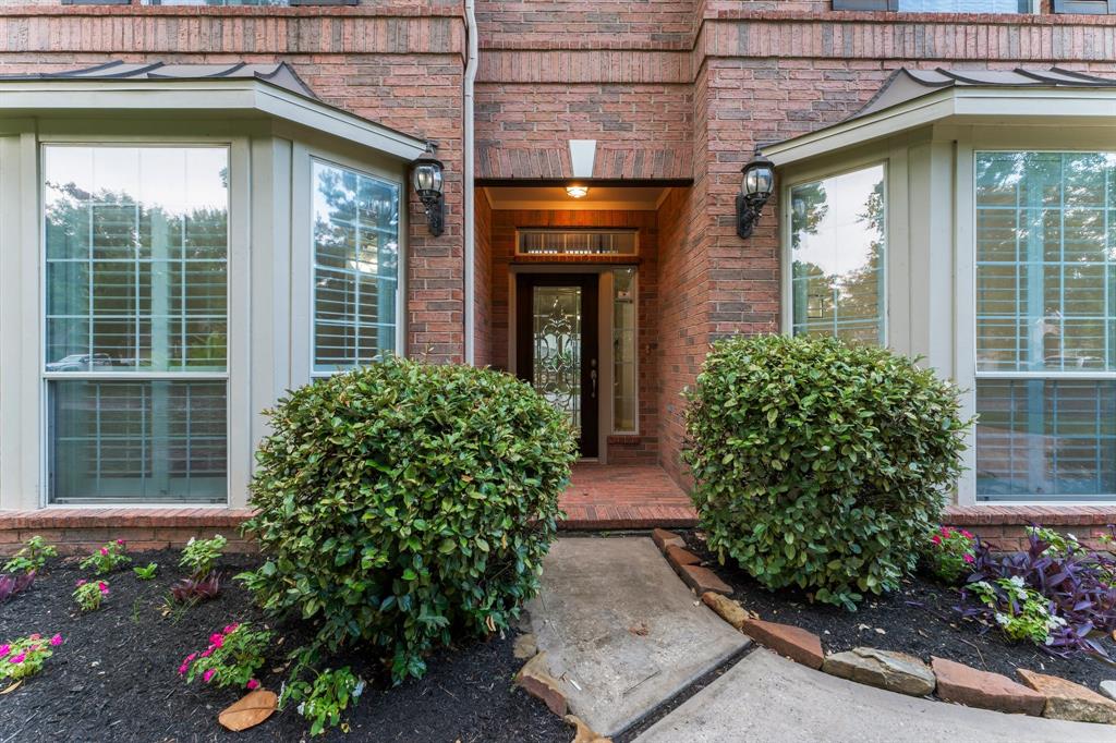 138 Cezanne Woods Place