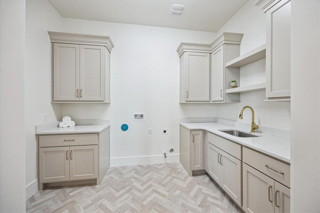 762 Blue Topaz Drive, Bellville, Texas image 35