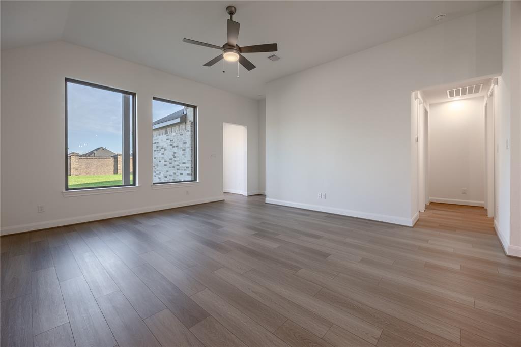 12810 Belford Gardens Drive, Humble, Texas image 2