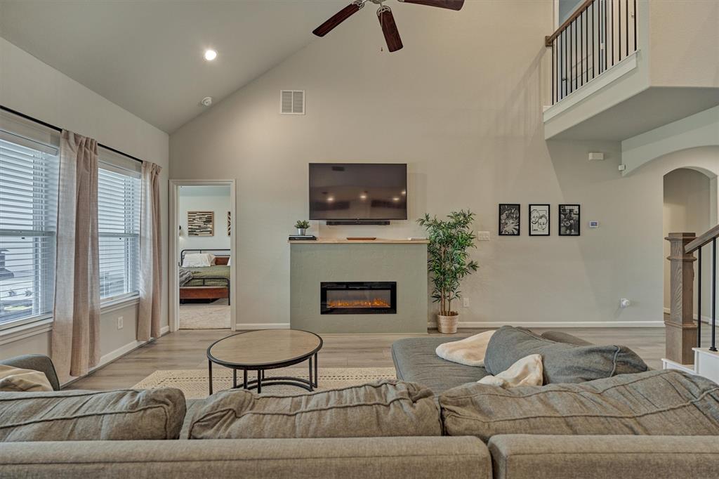 6139 Hazel Lake Drive, Conroe, Texas image 13