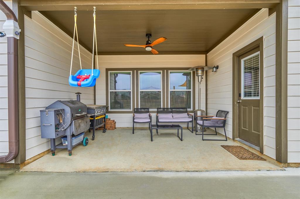 6139 Hazel Lake Drive, Conroe, Texas image 35