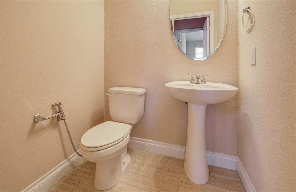 1202 Watercrest Park Lane, Rosenberg, Texas image 24