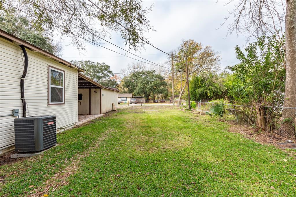 4028 Avenue N 1/2, Santa Fe, Texas image 30