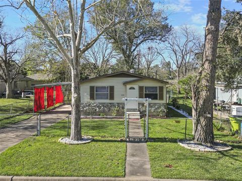 A home in Rosenberg