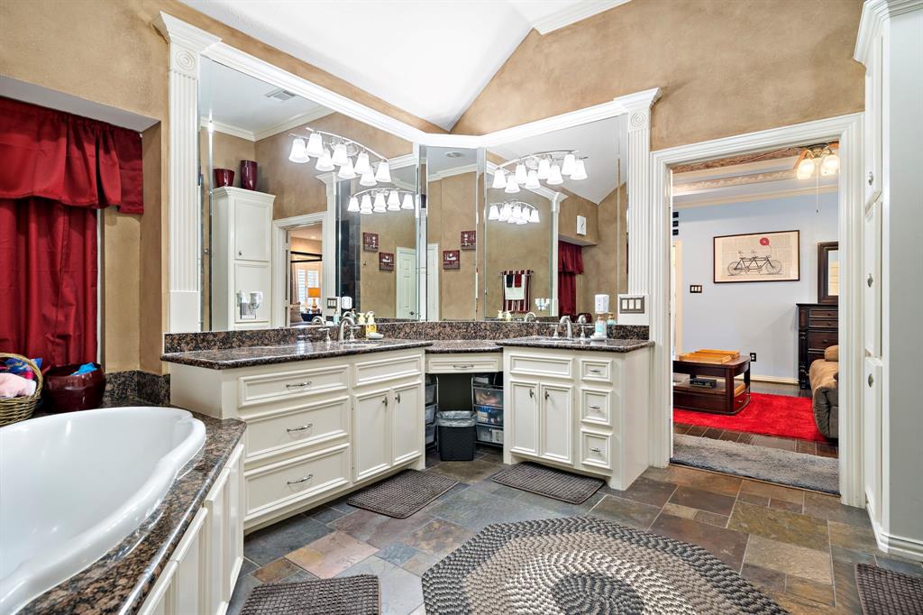 15302 Devin Lane, Crosby, Texas image 31