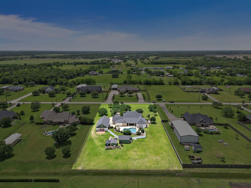 15302 Devin Lane