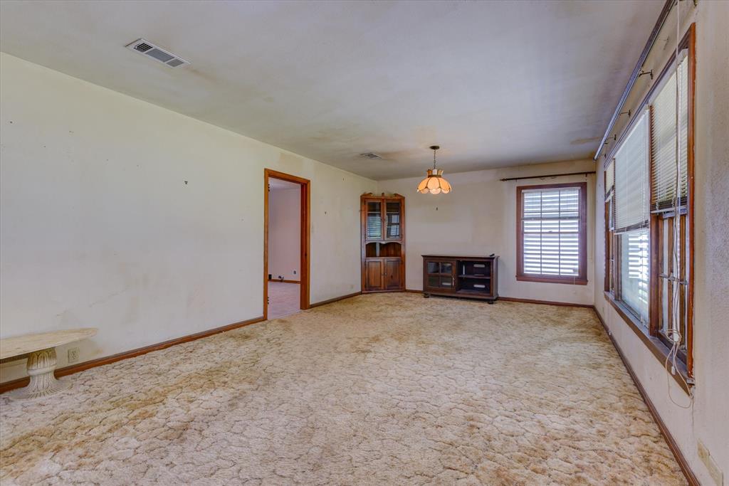 6718 E Bayou Drive, Hitchcock, Texas image 3