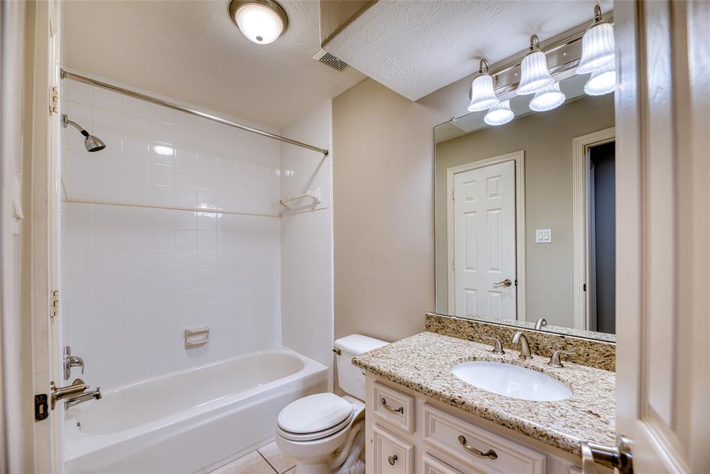 7627 Tiburon Trail, Sugar Land, Texas image 26