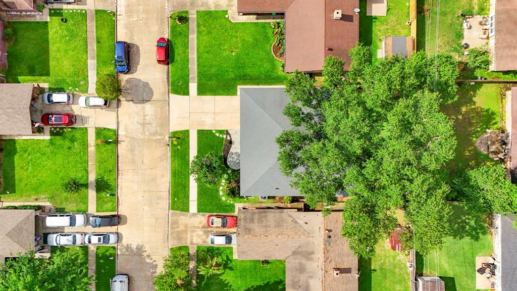 10507 Stockman Lane, Sugar Land, Texas image 32