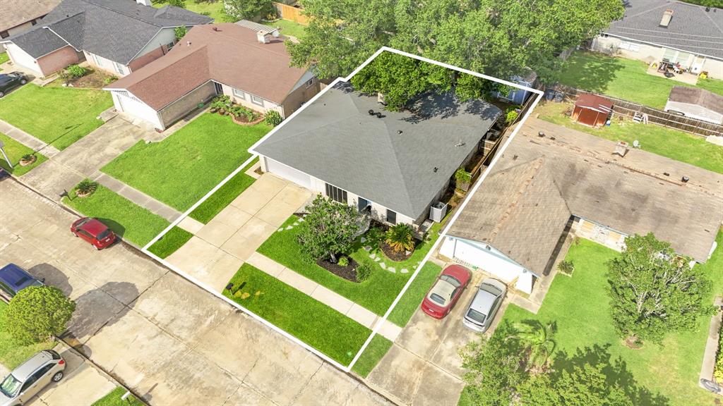 10507 Stockman Lane, Sugar Land, Texas image 2