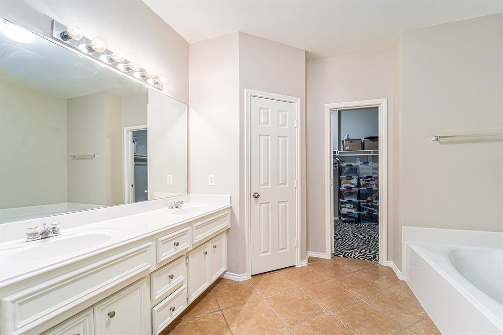 11018 Jadestone Creek Lane, Cypress, Texas image 28
