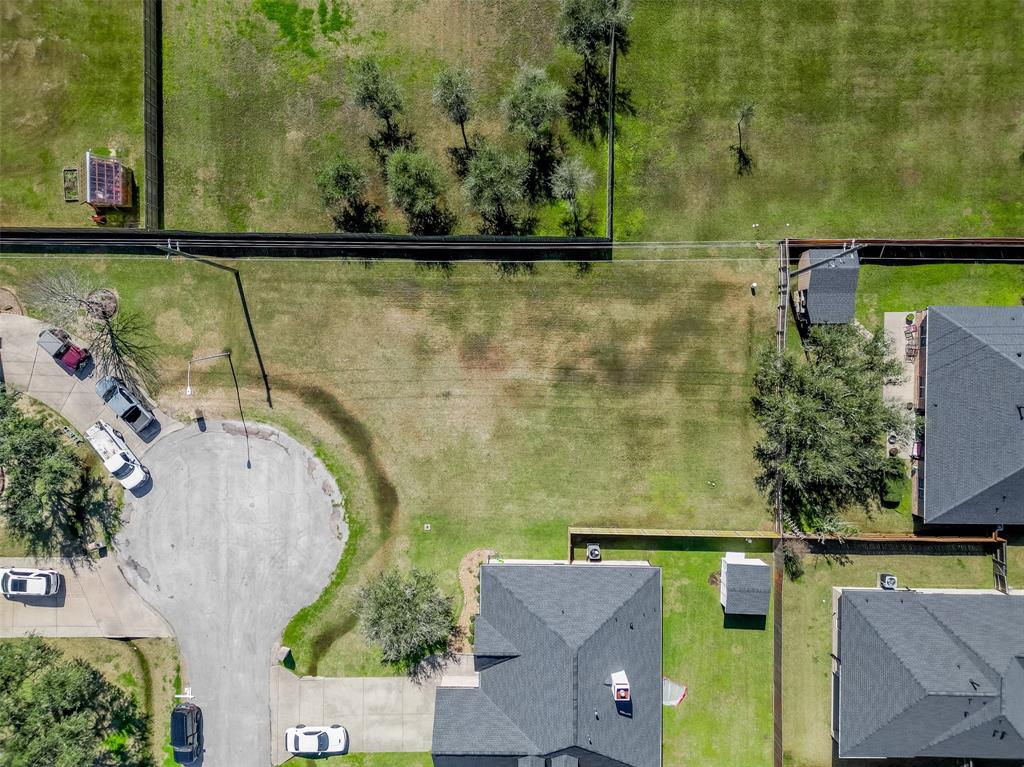 Candlewood, Needville, Texas image 14