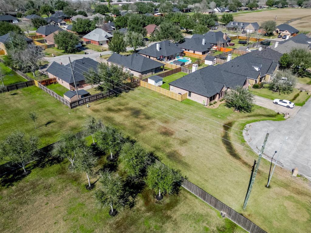 Candlewood, Needville, Texas image 8
