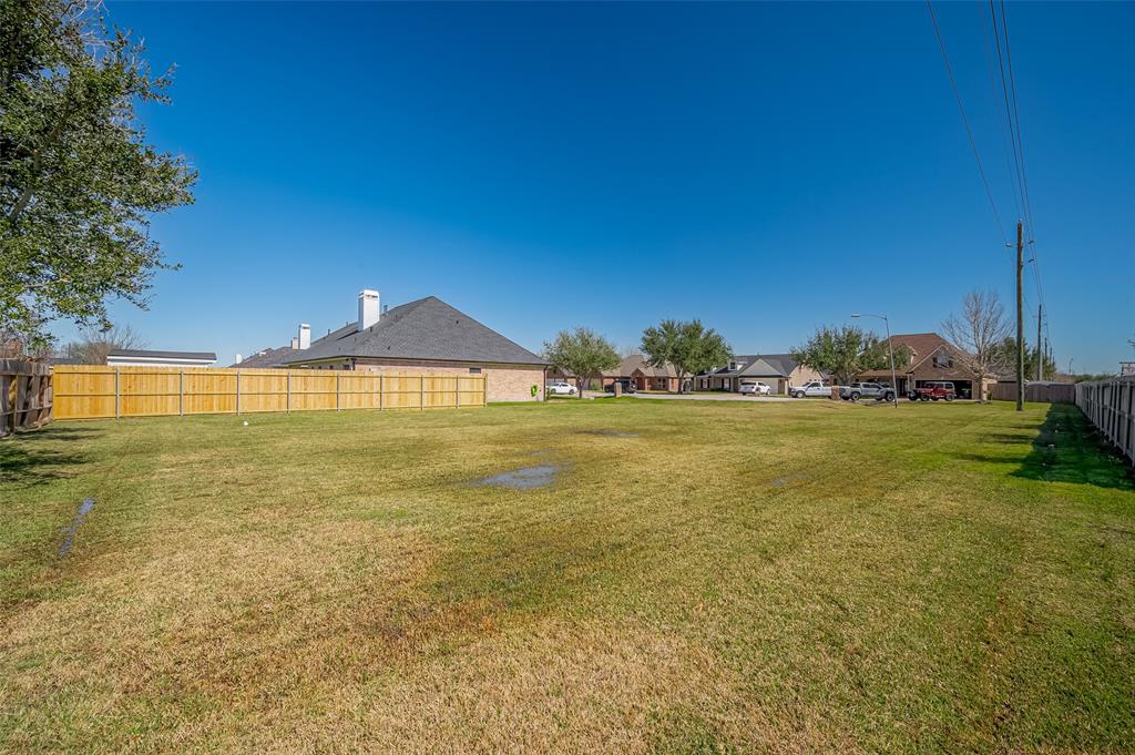 Candlewood, Needville, Texas image 7