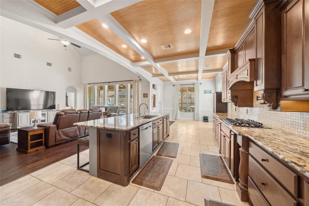 17726 Rough River Court, Humble, Texas image 8