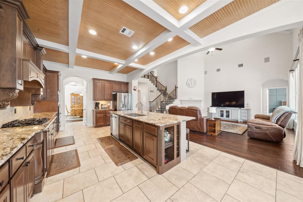 17726 Rough River Court, Humble, Texas image 6