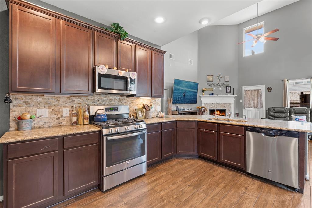 16514 Bancroft Mist Lane, Hockley, Texas image 14